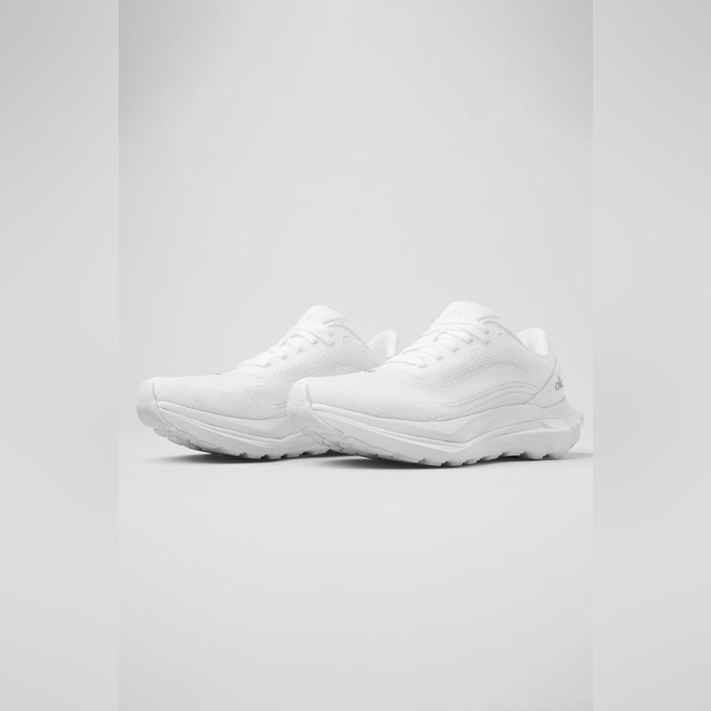 Alo Yoga Runner Sneakers in White/White Unisex Fit | US Men’s 9 | Women’s 10.5 - Picture 8 of 16